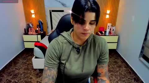 Karol and Luna online show from January 17, 7:50 pm