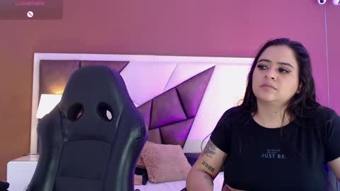 Karol and Michel online show from December 19, 3:41 pm