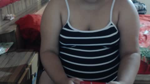 Snapshot of karolbb21 chatting on May 1, 11:20 pm karolbb21 online show from May 1, 11:20 pm
