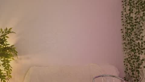 Molly online show from May 31, 8:32 am