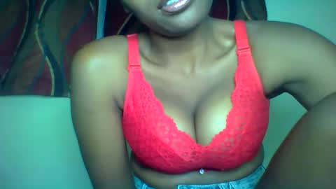 karoliee online show from June 6, 2:00 pm