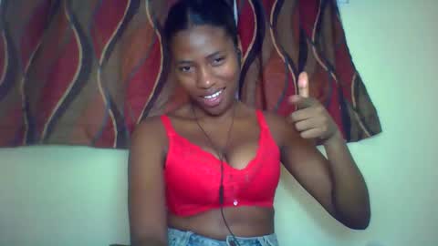 karoliee online show from June 10, 11:20 am
