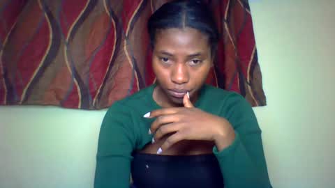 karoliee online show from June 20, 8:50 am