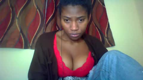 karoliee online show from July 9, 8:51 am