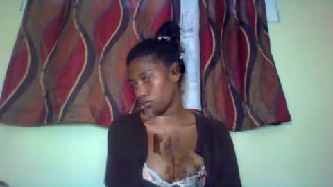 karoliee online show from July 14, 12:11 pm