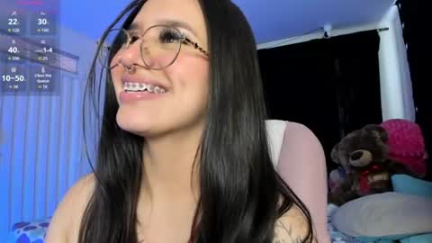 karolina_evans online show from June 20, 2:20 pm