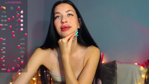 Snapshot of karolina_hottie_ chatting on March 3, 1:56 am Kira online show from March 3, 1:56 am