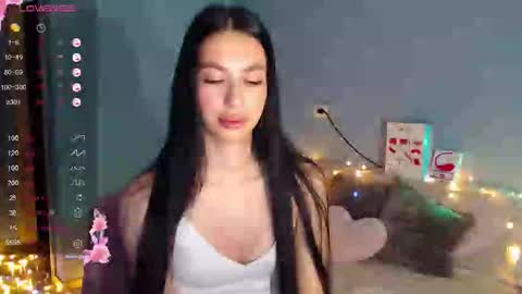 Snapshot of karolina_hottie_ chatting on March 19, 2:15 am Kira online show from March 19, 2:15 am
