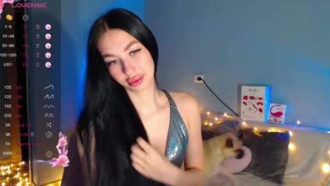 Snapshot of karolina_hottie_ chatting on March 23, 2:15 am Kira online show from March 23, 2:15 am