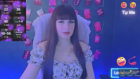 Caroline online show from March 20, 12:32 pm