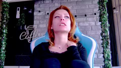 karoline121 online show from February 13, 6:41 am