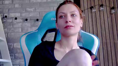 karoline121 online show from February 14, 12:36 pm
