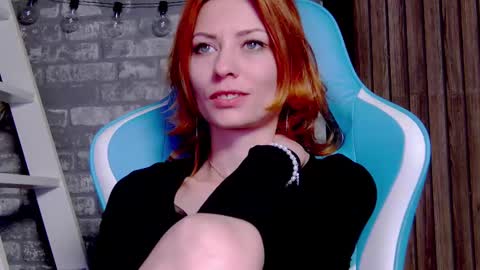 karoline121 online show from February 20, 4:18 am
