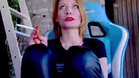 karoline121 online show from March 4, 9:07 am