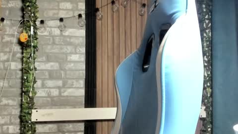 Snapshot of karoline121 chatting on September 20, 7:37 pm karoline121 online show from September 20, 7:37 pm