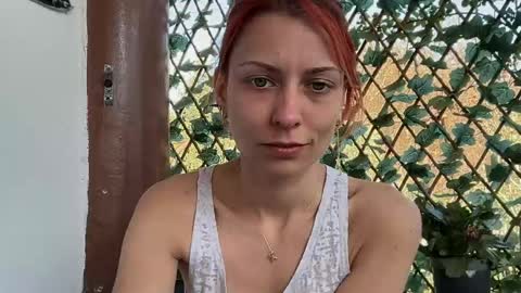 Snapshot of karoline121 chatting on April 25, 1:41 pm karoline121 online show from April 25, 1:41 pm