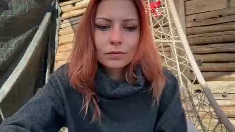 Snapshot of karoline121 chatting on June 10, 5:18 am karoline121 online show from June 10, 5:18 am