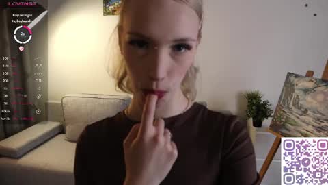 Karoline online show from June 10, 10:19 pm