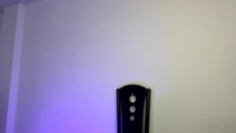 Karoline  online show from November 12, 9:25 pm