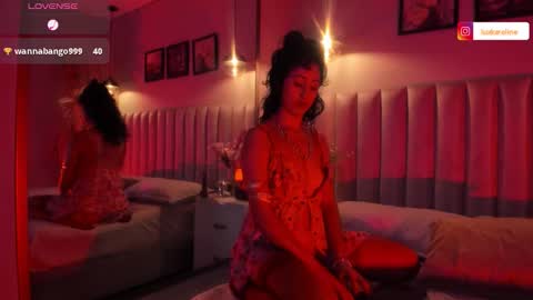 Snapshot of karoline_lux chatting on March 14, 4:07 am karoline_lux online show from March 14, 4:07 am