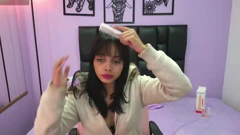 Karoline online show from September 17, 12:40 pm