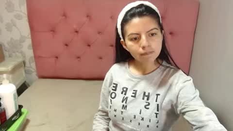 Isa online show from December 15, 2:38 am