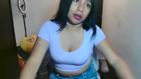 karolinecute online show from February 27, 2:32 am