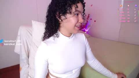 Karolina 3 online show from November 8, 2:06 pm