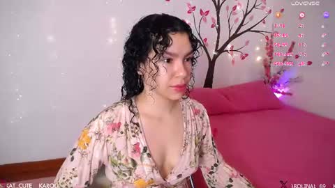 Karolina 3 online show from June 13, 1:42 pm