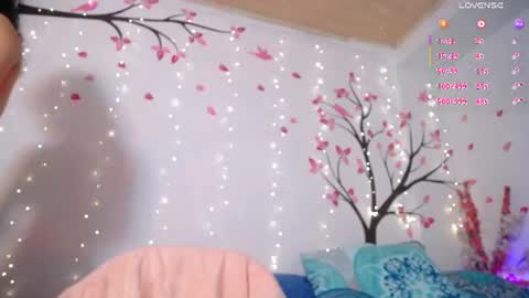 Karolina 3 online show from July 18, 1:21 am