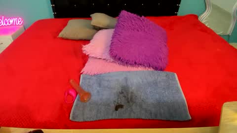 Snapshot of karoll_sexi2 chatting on December 18, 10:24 pm Karoll online show from December 18, 10:24 pm