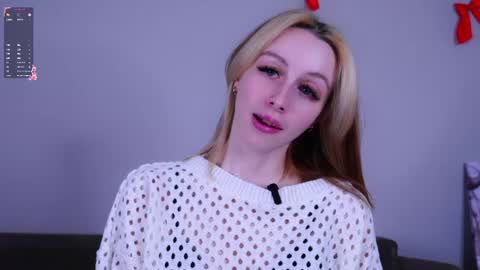 Snapshot of karonberkman chatting on March 31, 1:40 am Angel online show from March 31, 1:40 am