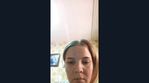 Snapshot of karrensemprini chatting on April 15, 8:10 am Olivia3 online show from April 15, 8:10 am