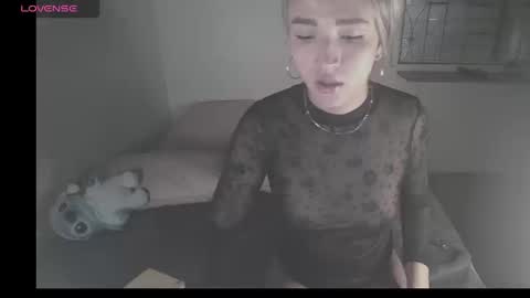 Snapshot of kary_blush chatting on March 12, 4:18 am kary_blush online show from March 12, 4:18 am