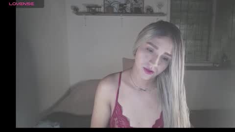 Snapshot of kary_blush chatting on March 15, 8:42 am kary_blush online show from March 15, 8:42 am