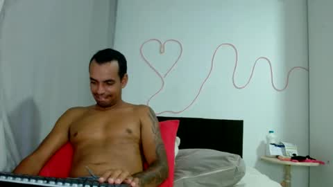 Tamires e Maicon online show from July 2, 9:21 pm