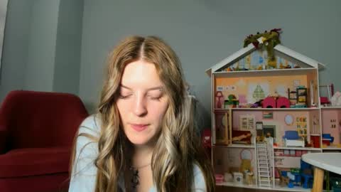 Kate online show from September 9, 3:33 pm