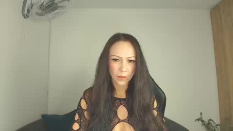 Kasandra Mature online show from February 17, 11:55 am