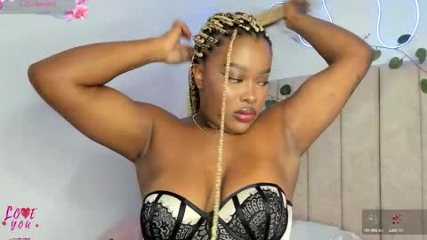 Snapshot of kaseydelvey chatting on October 7, 9:45 pm online show from October 7, 9:45 pm