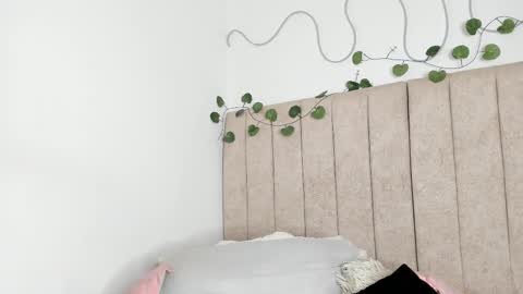 Snapshot of kaseydelvey chatting on January 12, 8:58 pm online show from January 12, 8:58 pm