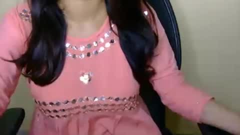 kashish___ online show from July 18, 1:48 pm