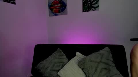 kassandra james online show from September 9, 6:51 pm