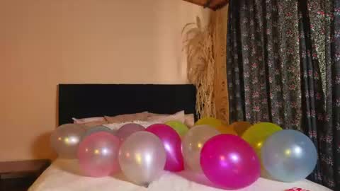 kassandra james online show from July 31, 3:44 pm