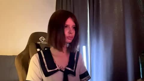 Snapshot of kassandrahy chatting on July 31, 1:21 pm Bella online show from July 31, 1:21 pm
