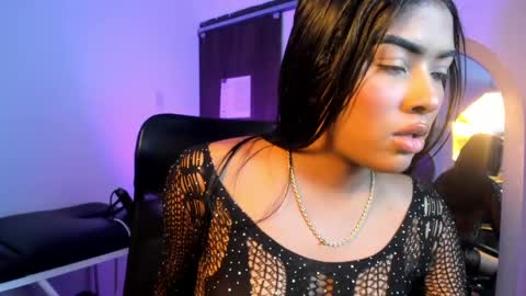 Snapshot of kassy_stone chatting on May 31, 3:04 am kassy Stone online show from May 31, 3:04 am