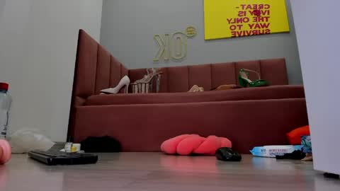 kat__cat online show from June 7, 2:32 pm