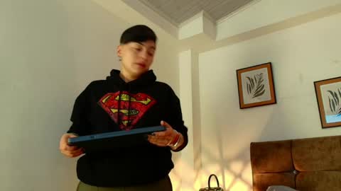 Snapshot of kat_paradisse chatting on April 14, 11:27 am kat paradisse online show from April 14, 11:27 am