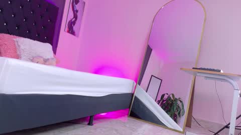 kataaleya__12 online show from January 17, 11:59 am