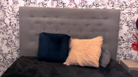 K A T A  H O O T online show from December 29, 8:11 am