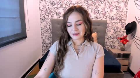 K A T A  H O O T online show from February 1, 7:44 pm